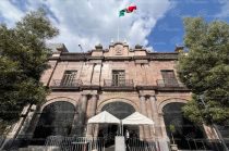 Congreso del Estado de México, donde un trabajador fue localizado sin vida al interior de las instalaciones legislativas.