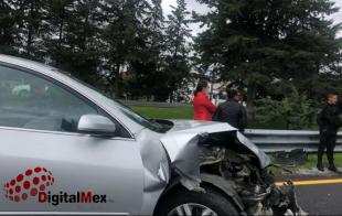 Dos kilómetros antes de la salida a Av. Comonfort fue el percance, el cual provocó que el tráfico casi se detuviera por más de 20 minutos