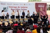 Video: Entregan beca “Rita Cetina” en Lerma; 2 mil 500 pesos para estudiantes de primaria