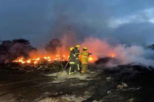 El predio donde ocurrió el incendio se ubica en las inmediaciones del vertedero municipal y del penal de Chiconautla,