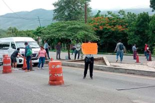 Bloqueos en carreteras principales de Chiapas