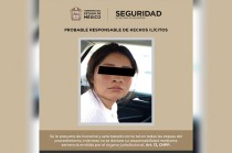 Tras la denuncia, los oficiales acudieron rápidamente al lugar y detuvieron a la sospechosa. 