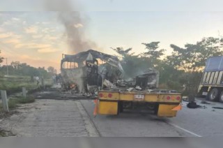  Los 11 sobrevivientes lograron escapar con dificultad y fueron trasladados a hospitales cercanos, algunos con heridas de gravedad. 