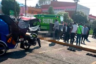 La policía acordonó la zona a la espera de los servicios periciales