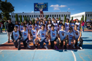 Jóvenes de entre 11 y 17 años compiten en la etapa Valle de México de la Copa Telmex, con actividades en universidades locales.