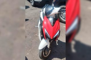 Además del armamento asegurado, la motocicleta en la que viajaban tenía reporte de robo y ambos son investigados por un asalto violento en Tultepec.