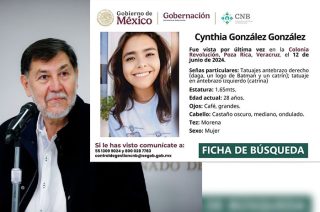 Inocencia González rechaza haber empujado al senador y asegura que solo intentó hablar con él durante el evento.