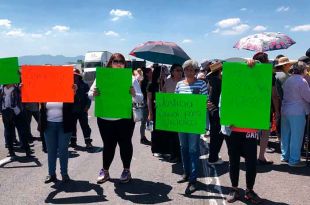 El conflicto se intensificó debido a un incidente entre servidores públicos en el Boulevard Vicente Guerrero.