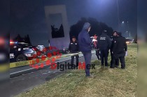 El percance ocurrió en la delegación Santa Ana Tlapaltitlán, donde se vieron involucrados dos motocicletas —una BMW y una Yamaha con placas 3480H6 del Estado de México—, un Volkswagen Jetta con matrícula NXP4405 y una patrulla de la SSEM.