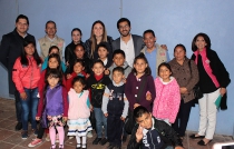 Acerca DIF de Metepec, becas culturales a niñas y niños