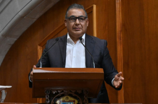 El diputado local Octavio Martínez Vargas, proponente de la iniciativa para sancionar hasta con cinco años de prisión a abogados por conductas procesales indebidas