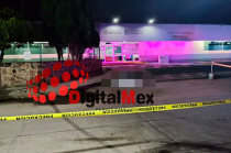 El cuerpo fue localizado sobre la calle Genaro Díaz Mañón, donde la víctima fue abandonada sin que nadie en la zona lograra identificarla.