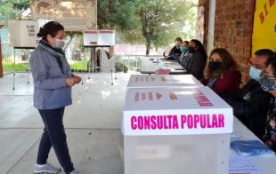 Es importante indicar que es necesario que participe al menos el 40% de las personas mayores de 18 años inscritas en la lista nominal para que los resultados sean vinculantes.