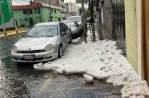 Paseo Tollocan y avenida Las Torres presentan afectaciones por acumulación de hielo y encharcamientos; autoridades piden manejar con precaución