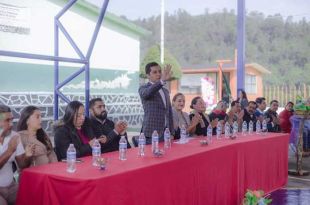 El alcalde dijo que la inversión en el rubro educativo es una prioridad para su gobierno