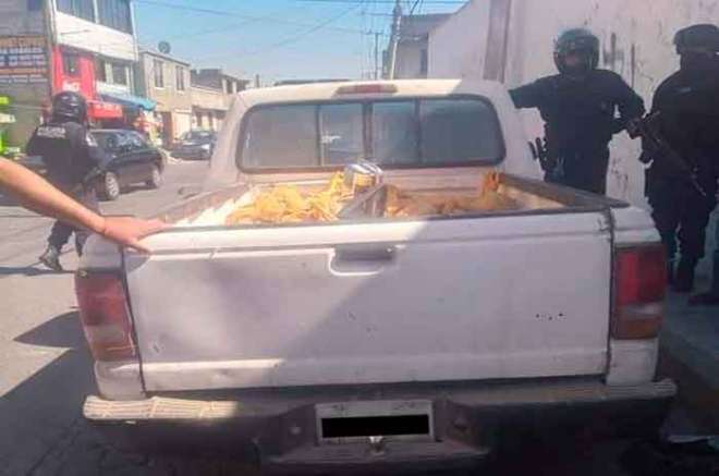 Fueron detenidos con armas blancas