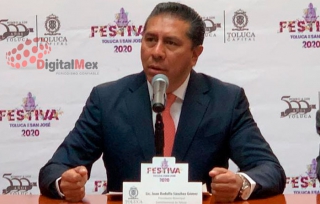 Busca #Toluca ordenar comercio en torno a mil 500 escuelas