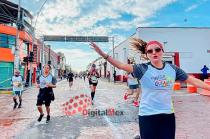 Cerca de 1,500 corredores participaron en el evento que cubrió la distancia de 10 kilómetros.