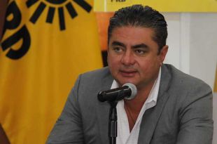Coordinador y delegado del PRD en el Estado de México, Luis Cházaro