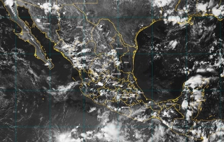 Onda tropical número 22 provocará tormentas sobre el occidente, centro y sur del país