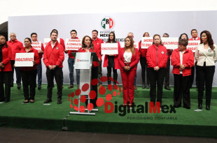 Cristina Ruiz Sandoval, presidenta del PRI Edoméx en conferencia de prensa.