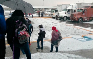 #Video: Se desploma techumbre en palacio municipal de Chalco tras granizada