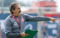 La Volpe admite que ante Cruz Azul será un duelo importante