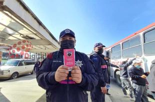 Los silbidos, tocamientos y palabras soeces por parte de un hombre contra las mujeres en la calle constituyen una falta.