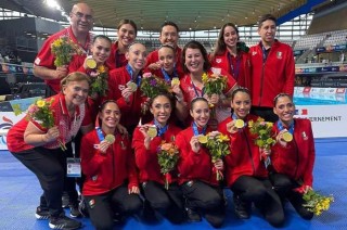 Las mexicanas lograron el primer lugar en la prueba acrobática, colgándose la presea dorada con 251.7867 unidades.