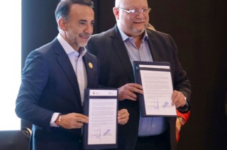 El municipio es reconocido por la OCDE por su eficiencia tecnológica y transparencia, facilitando procesos para empresarios e inversionistas