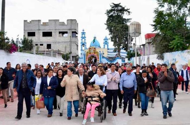 Gira de trabajo por el barrio de Santiago