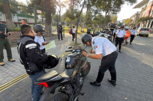 La Dirección de Seguridad de Toluca intensificó los operativos Moto Segura para detectar motocicletas irregulares y reducir riesgos viales en zonas de alta incidencia.
