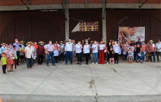 Destacó el compromiso de continuar con la construcción de la red de agua de La Hacienda de Ixtapan