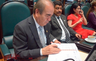En EdoMéx también habrá Ley de Remuneraciones: Maurilio Hernández