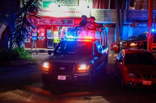 La policía municipal realizó recorridos en zonas prioritarias con apoyo de Fuerza de Tarea Marina