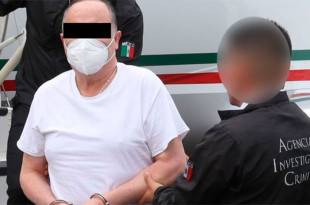 Desde entonces, ha enfrentado cargos por peculado y asociación delictuosa en el fuero común de Chihuahua, según información oficial de la FGR.