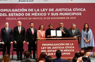 La gobernadora reconoció que el decreto de esta ley es el resultado de la concertación de ideas y propuestas de las diputadas Karla Gabriela Esperanza Aguilar Talavera y Azucena Cisneros.