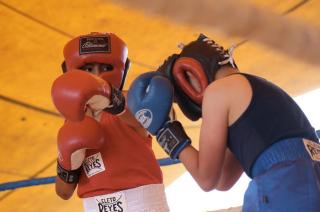 Salvador Sánchez fue campeón mundial en peso pluma y muchos lo consideran como el mejor boxeador en la historia de México.