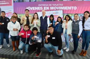 Recibieron tarjetas jóvenes de Chicoloapan, Nezahualcóyotl, Texcoco, Valle de Chalco Solidaridad y La Paz.
