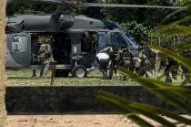 Autoridades federales y estatales detuvieron a un presunto líder de la delincuencia organizada durante un operativo en Escuinapa.