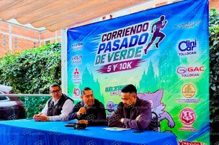 La carrera atlética "Corriendo Pasado de Verde 5 y 10k", organizada por Grupo Colegio Mexiquense y Ultra 101.3 FM