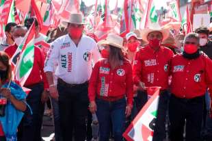 El candidato a diputado por el distrito 5 cerró campaña 