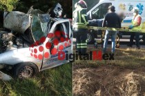 Por causas que aún investiga la Fiscalía General de Justicia del Estado de México (FGJEM), el vehículo salió de la carretera y se impactó contra un bordo.