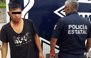 Rescatan policías estatales de ser linchado a un hombre en Toluca