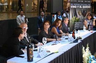 Primer Festival del Vino y el Queso en Naucalpan