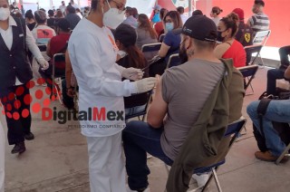 Este año se implementaron nuevas estrategias para ampliar el alcance de la vacunación, como la introducción de unidades móviles que permiten llevar los servicios médicos a comunidades alejadas.
