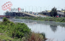 Con riesgos de desbordamiento, tres puntos del Gran Canal, en Ecatepec