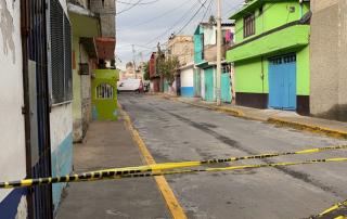 La policía municipal recibió el reporte de los bultos sospechosos y se trasladó a la calle Pacto de Torreón, en la colonia Francisco Villa.