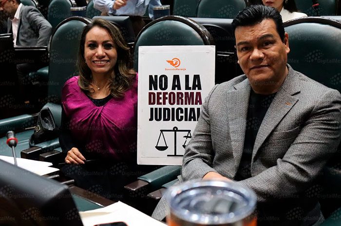 La diputada Ruth Salinas Reyes y el coordinador estatal de Movimiento Ciudadano, Juan Zepeda, señalaron que la reforma judicial del Estado de México mantiene vacíos que, a su consideración, deben corregirse para fortalecer la integración del Poder Judicial.