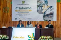 La rectora Martha Patricia Zarza Delgado acompañó la presentación del cuarto informe anual de actividades del director del Plantel “Lic. Adolfo López Mateos”, Arturo Mejía Zamora.